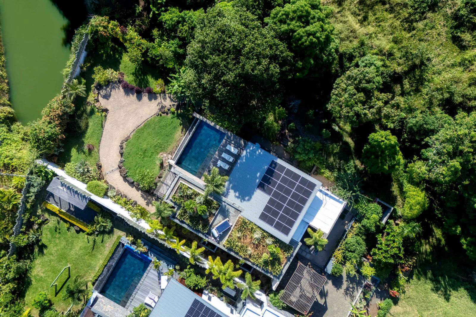 Extérieur de la Villa Lagoon View avec terrasse et piscine à Baie du Cap